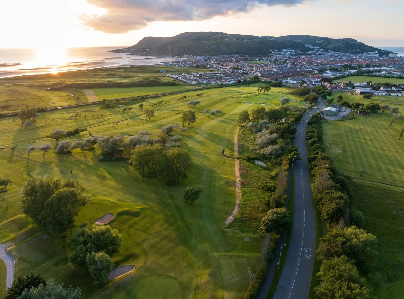 Hole 15, Y Dref, from the air